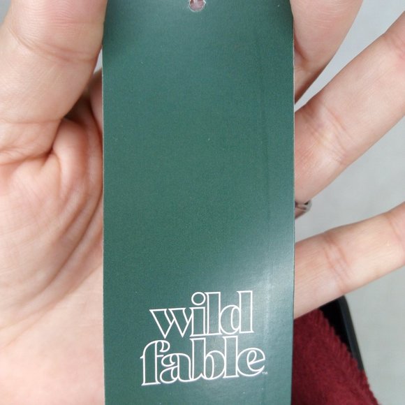 WOMENS CREW NECK SWEATSHIRT, NWT - Picture 3 of 6